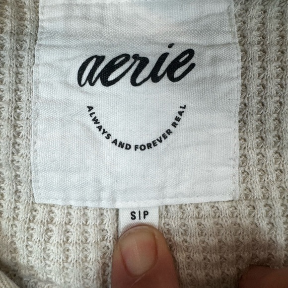 Aerie Oatmeal Textured Oversized Pullover EUC - Picture 3 of 3